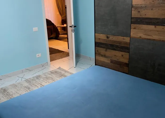 Royal Apartment *